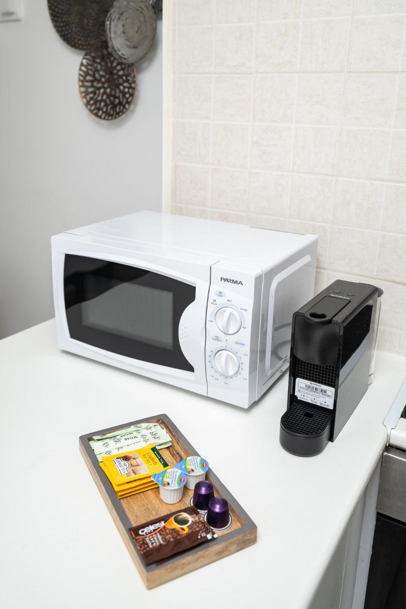 Lazuli Beach & Pool Apartment 501 لارنكا المظهر الخارجي الصورة