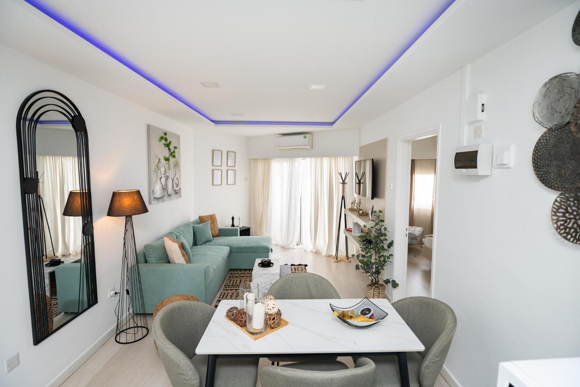Lazuli Beach & Pool Apartment 501 لارنكا المظهر الخارجي الصورة